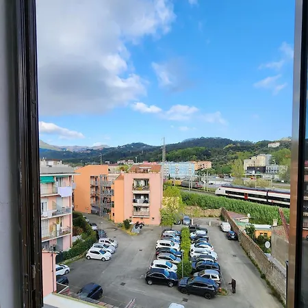 Appartamento Casa Buonviaggio Cinqueterre Trains - Mytouristhome La Spezia